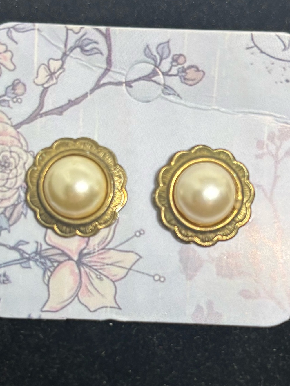 Gold-Tone Pearl Floral Button Earrings - Cream Pearls